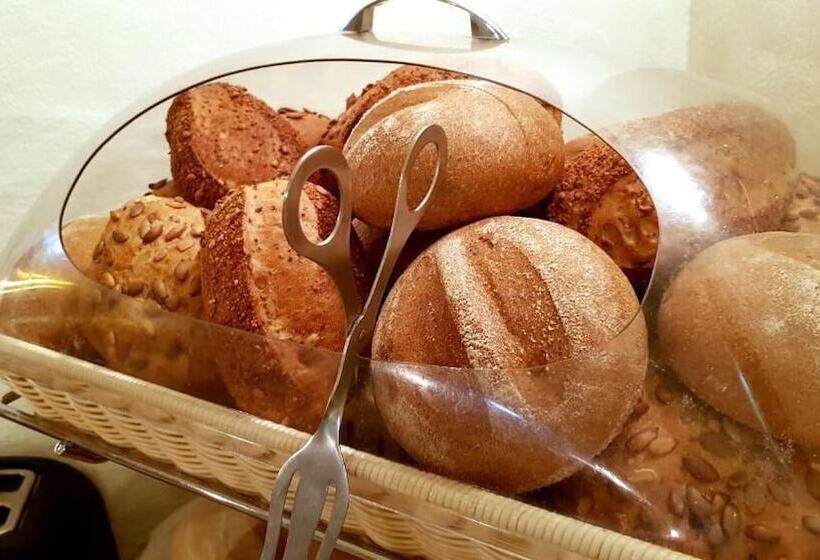 בית מלון כפרי Amadeus Dresden Neustadt