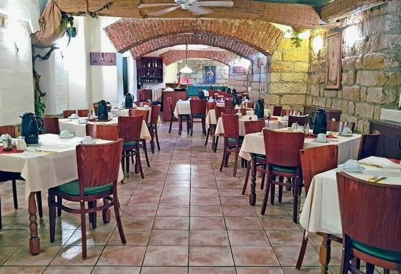 בית מלון כפרי Amadeus Dresden Neustadt