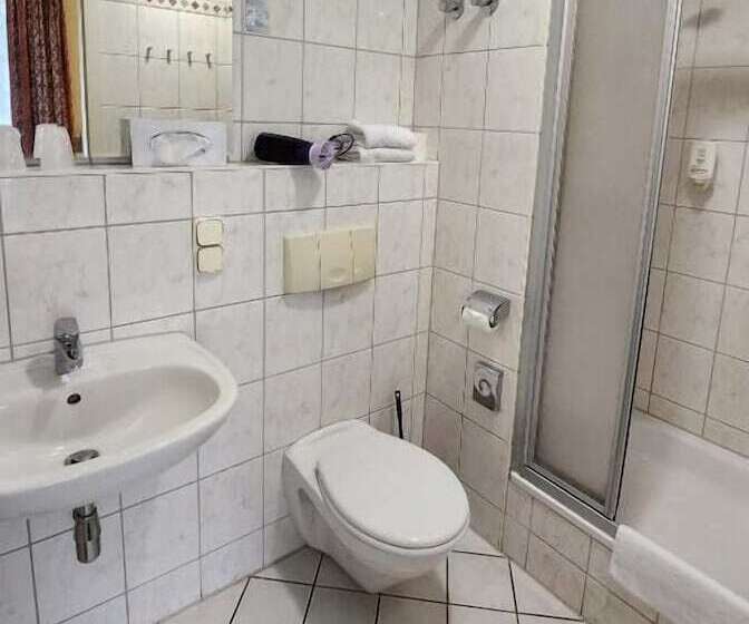 בית מלון כפרי Amadeus Dresden Neustadt