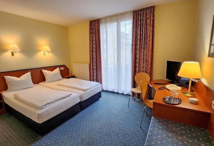 בית מלון כפרי Amadeus Dresden Neustadt