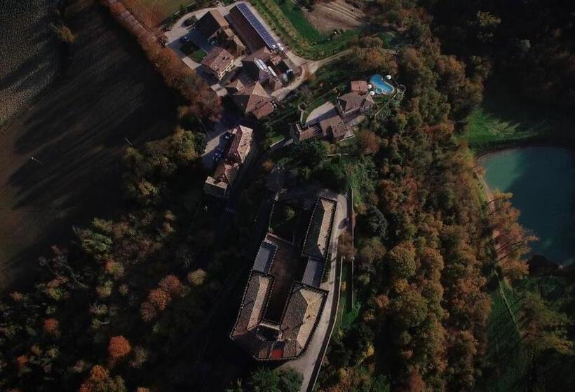 בית מלון כפרי Antico Borgo Di Tabiano Castello   Relais De Charme