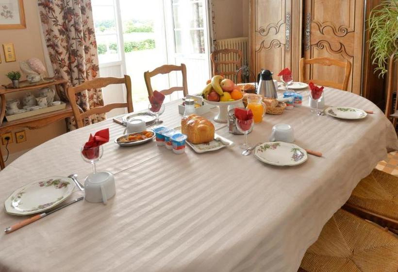 Отель Aurore De Beaufort