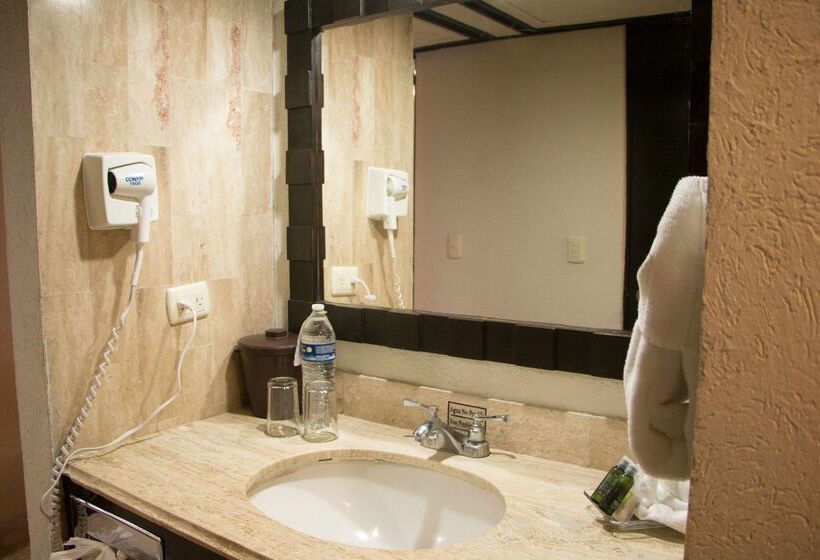 Best Western Hotel Posada Freeman Zona Dorada