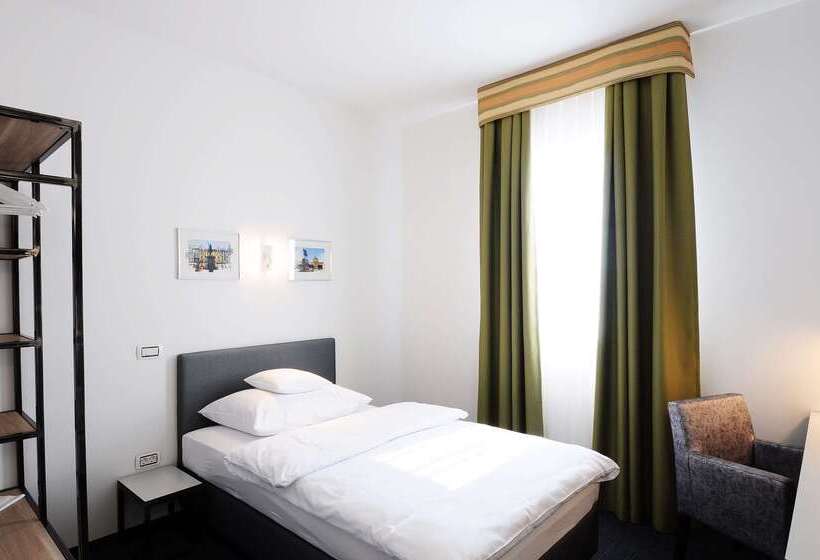 Best Western Airport Hotel Stella