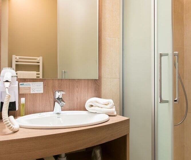 Brit Hotel Brest Le Relecq Kerhuon