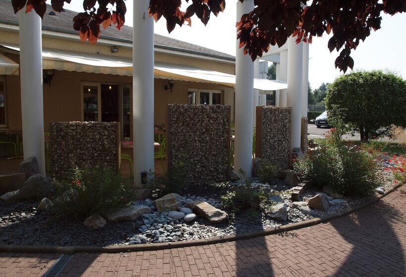 Brit Hotel Le Cottage Le Mans Sud