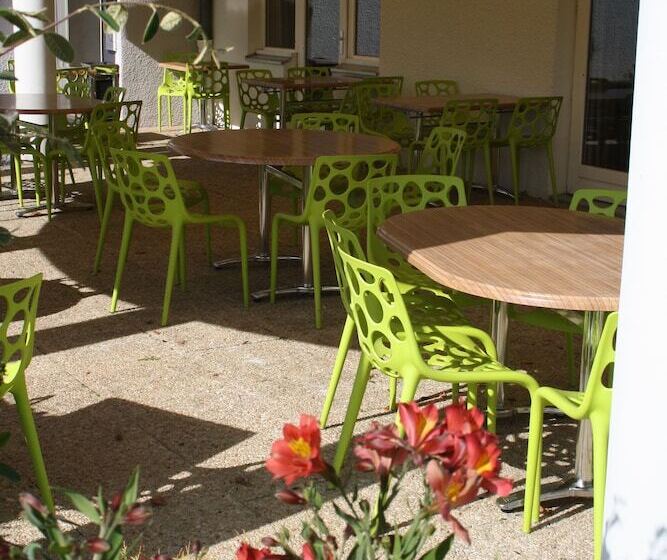 Brit Hotel Le Cottage Le Mans Sud