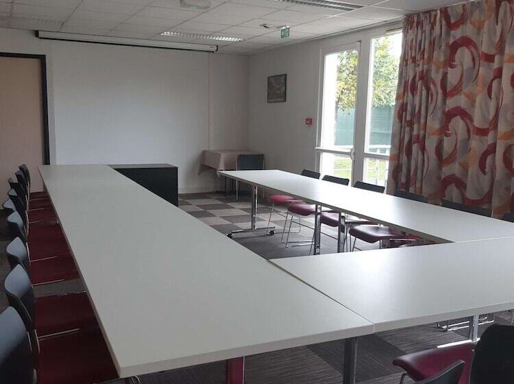 Brit Hotel Le Cottage Le Mans Sud