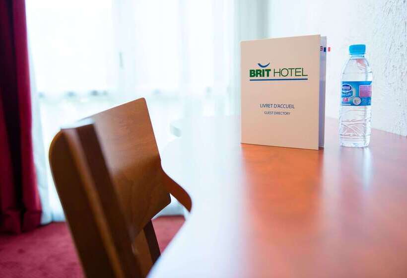 Brit Hotel Nantes Vigneux   L Atlantel