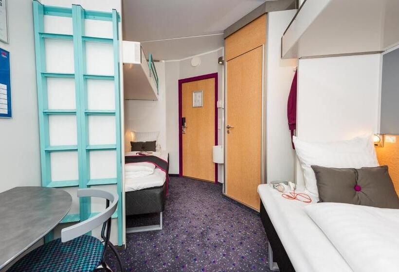 בית מלון כפרי Cabinn Odense