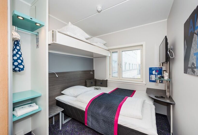 בית מלון כפרי Cabinn Odense