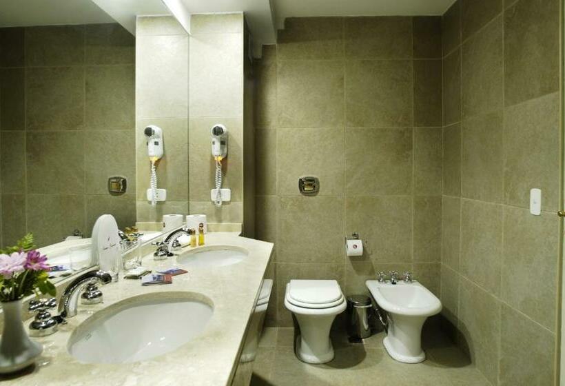 Cacique Inacayal Lake Hotel & Spa