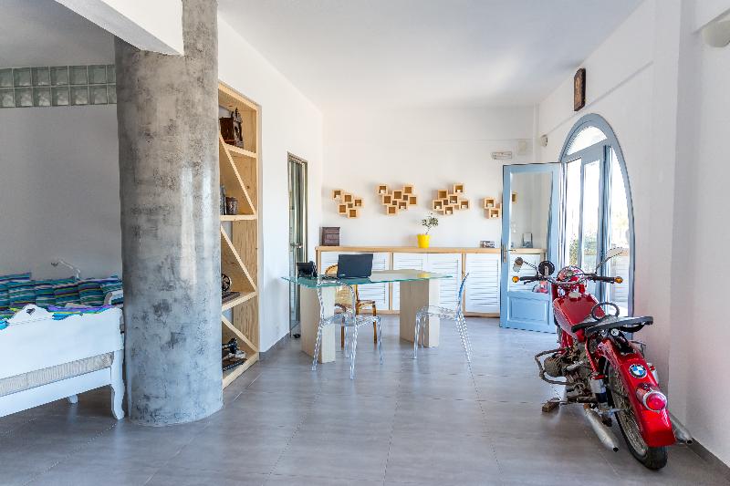 Отель Caldera Romantica