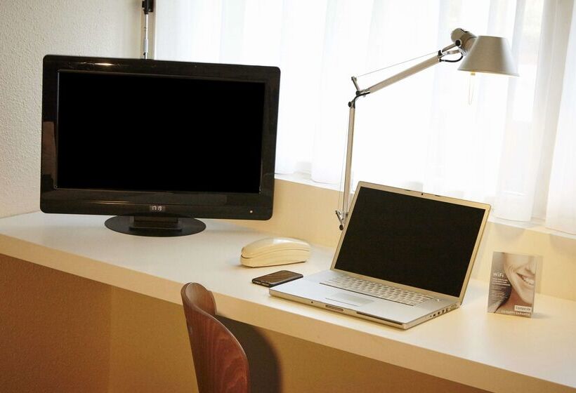 فندق Campanile Bordeaux Est  Artigues