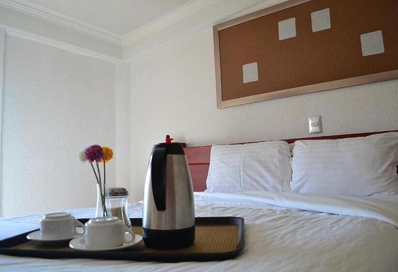 هتل Campestre Inn