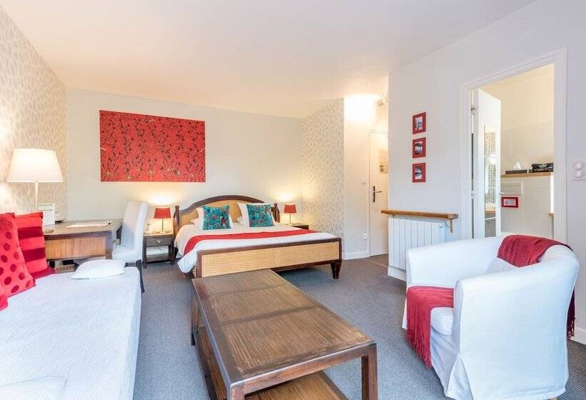 Carnac Lodge Hotel & Spa