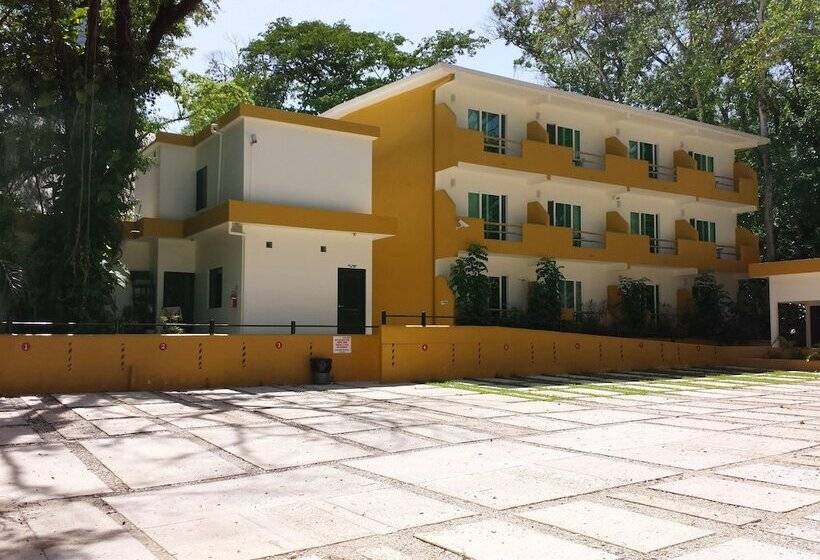 호텔 Chablis Palenque