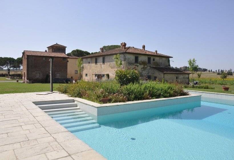 ホテル Cortona Resortle Terre Dei Cavalieri