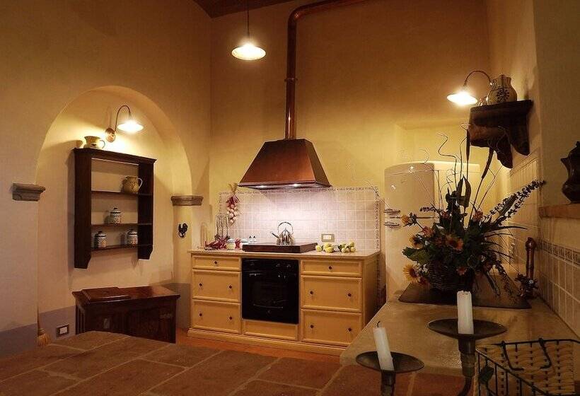 ホテル Cortona Resortle Terre Dei Cavalieri