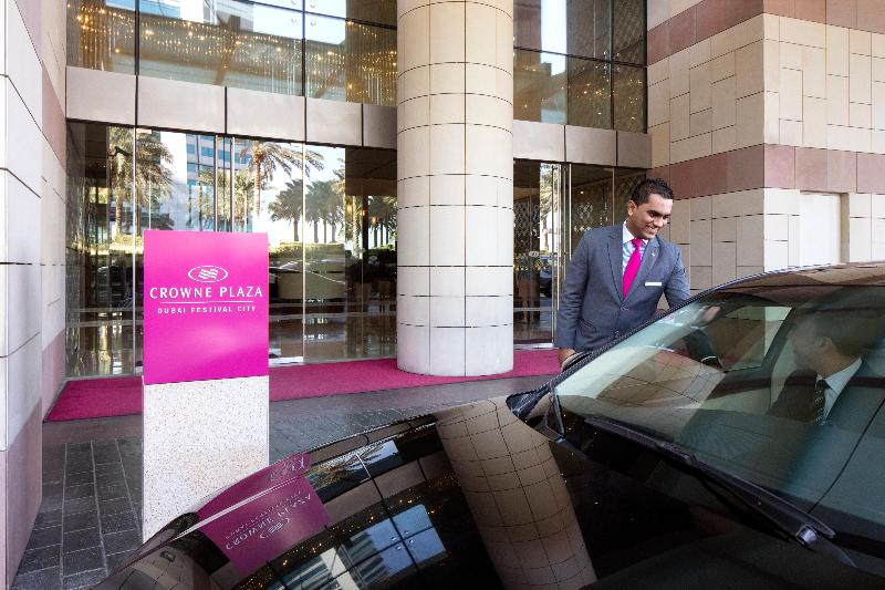 هتل Crowne Plaza Dubai Festival City