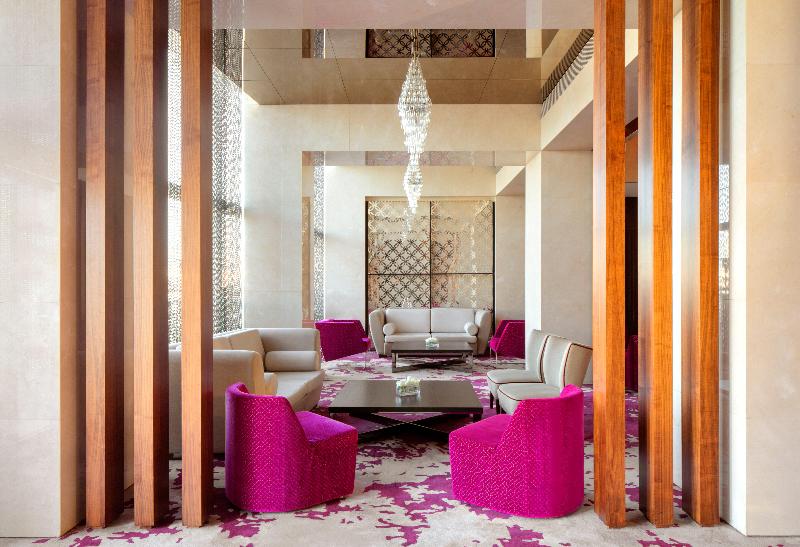 هتل Crowne Plaza Dubai Festival City