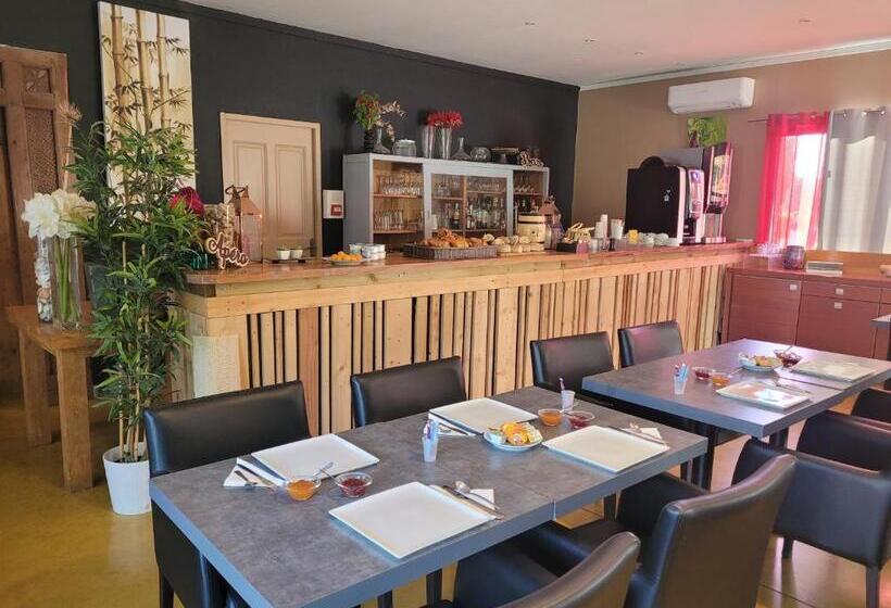 فندق Hôtel Domaine Le Milos