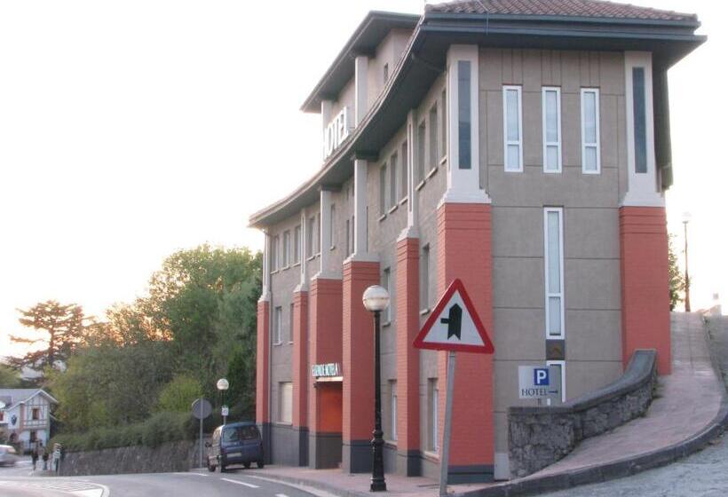 בית מלון כפרי Elizalde