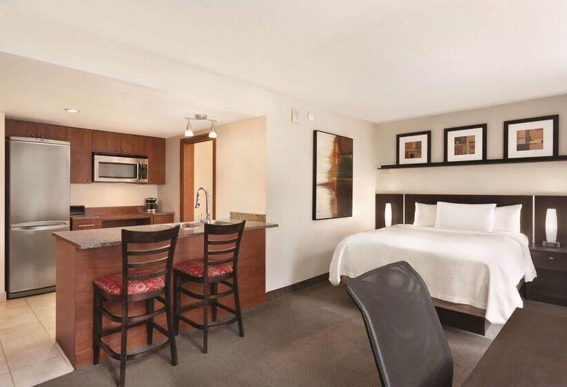 酒店 Embassy Suites Montréal By Hilton