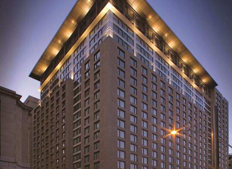 酒店 Embassy Suites Montréal By Hilton