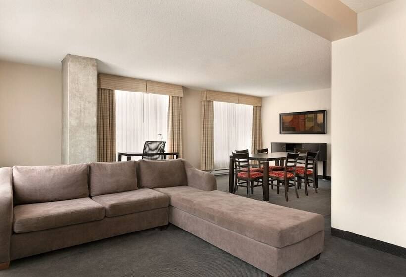 酒店 Embassy Suites Montréal By Hilton