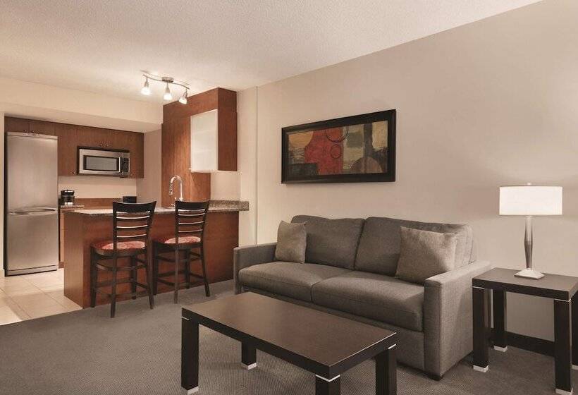 酒店 Embassy Suites Montréal By Hilton