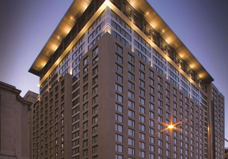 酒店 Embassy Suites Montréal By Hilton