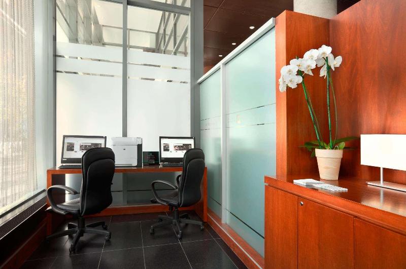 酒店 Embassy Suites Montréal By Hilton