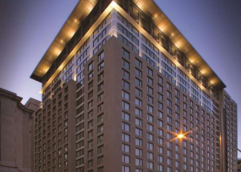 酒店 Embassy Suites Montréal By Hilton