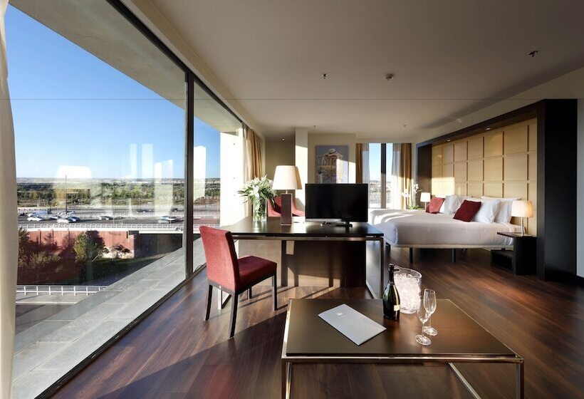 Отель Eurostars Zaragoza