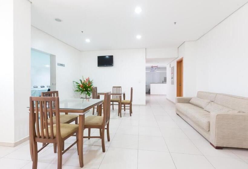 בית מלון כפרי Executive Arrey