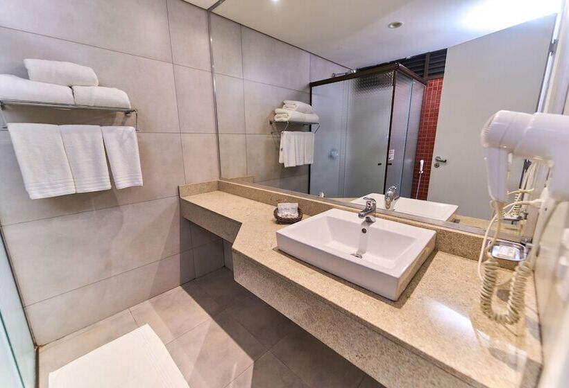 Отель Foz Plaza