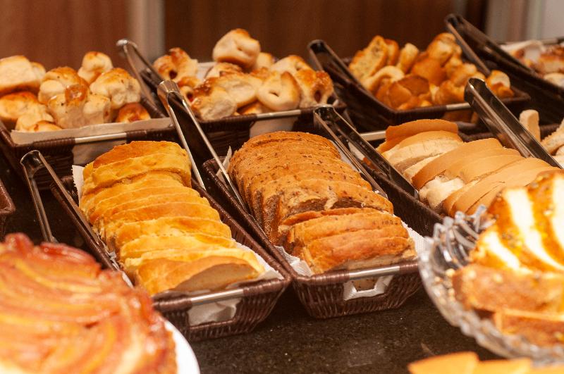 Отель Foz Plaza