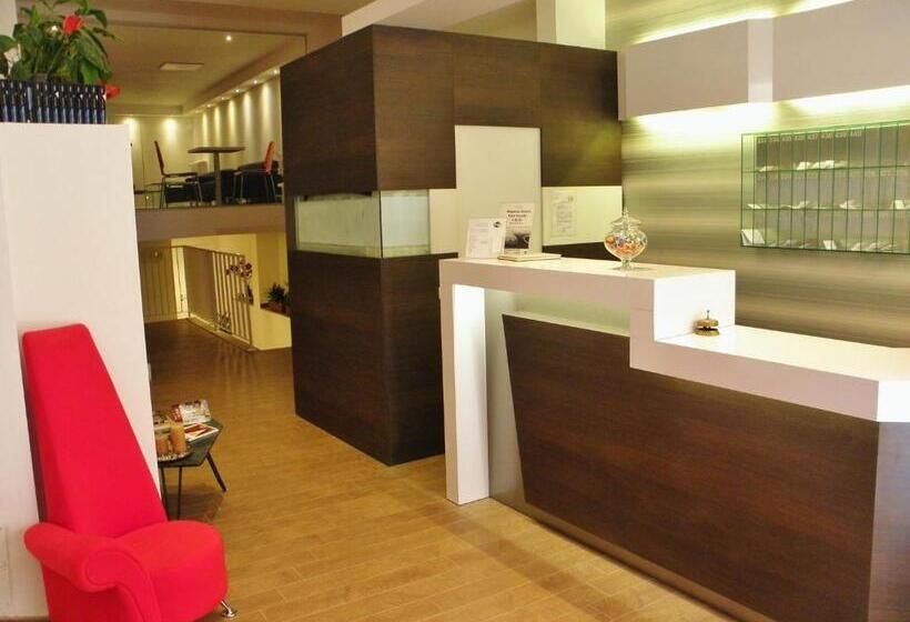 Genius Hotel Downtown