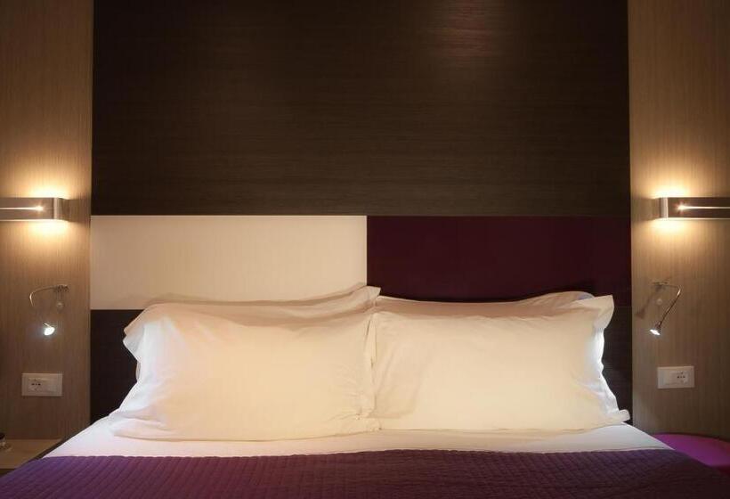 Genius Hotel Downtown