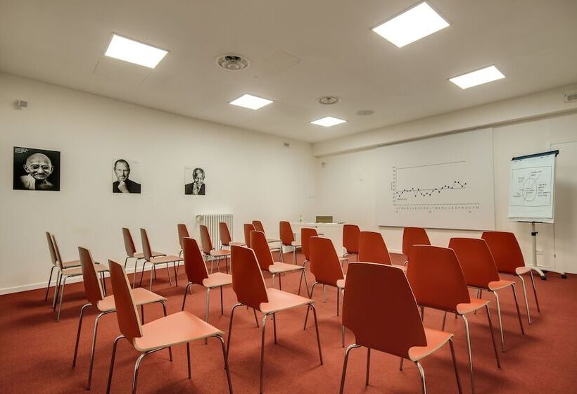 Genius Hotel Downtown