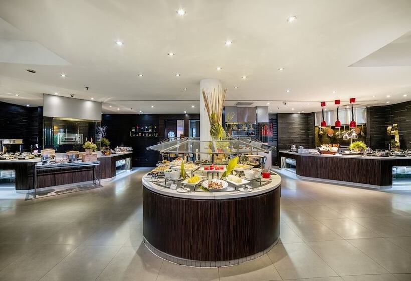 Glenmarie Hotel & Golf Resort