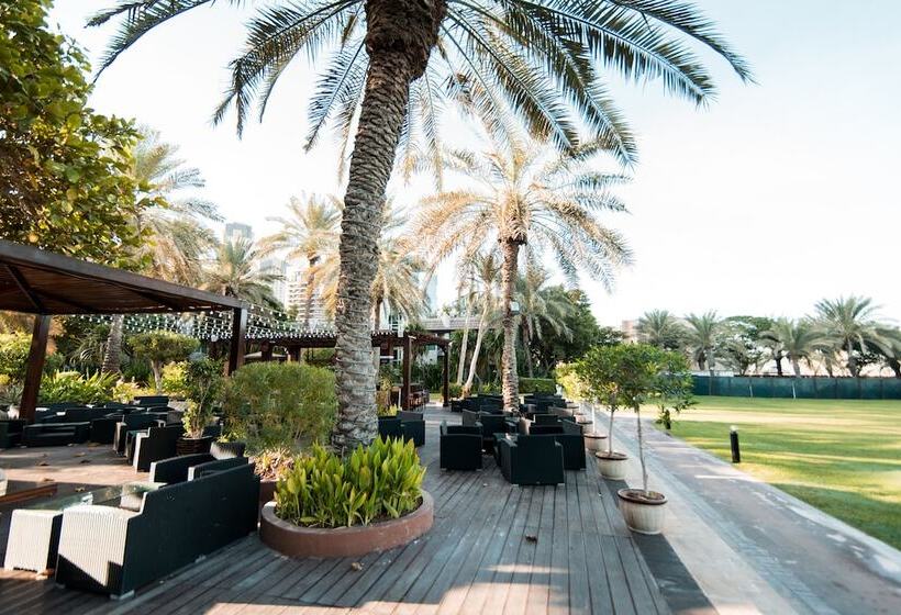 هتل Al Habtoor Grand Resort, Autograph Collection