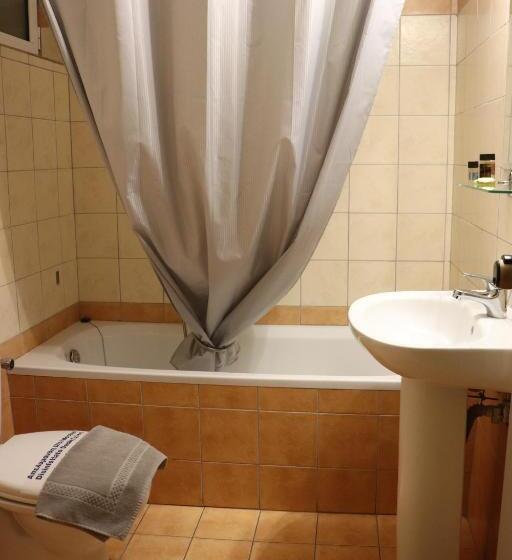 בית מלון כפרי Hara