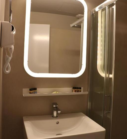 בית מלון כפרי Hara