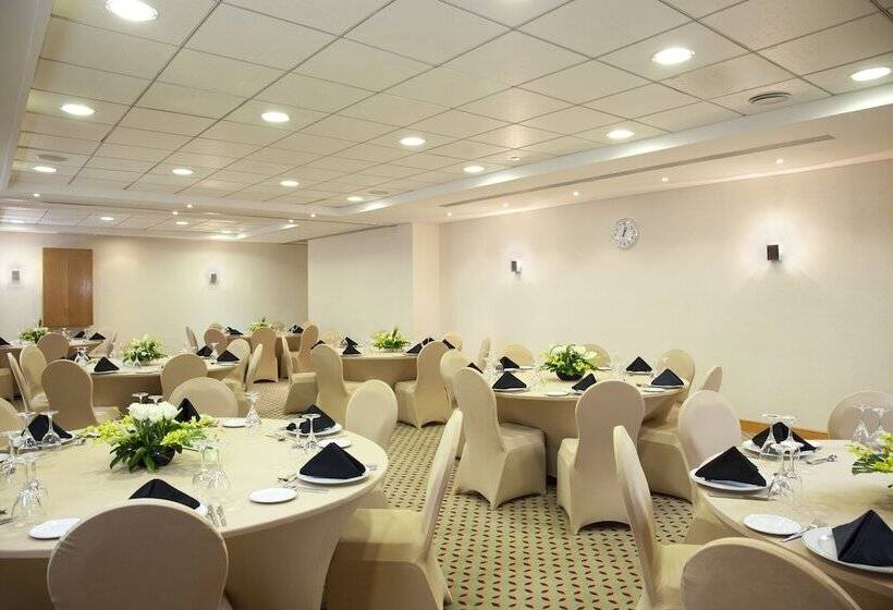 هتل Holiday Inn Citystars, An Ihg