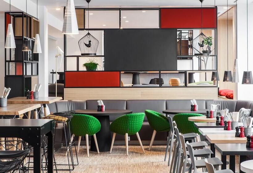 Отель Holiday Inn Munich Leuchtenbergring, An Ihg