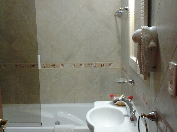 فندق Hosteria Les Eclaireurs