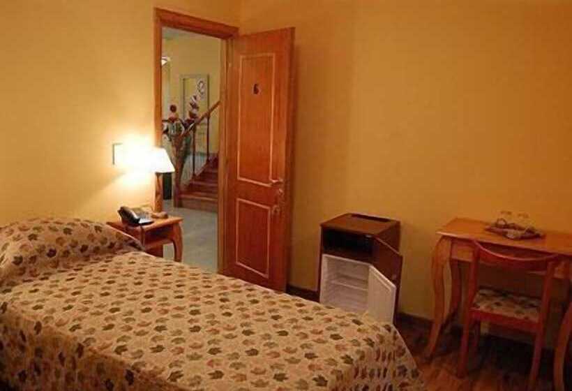 فندق Hosteria Les Eclaireurs