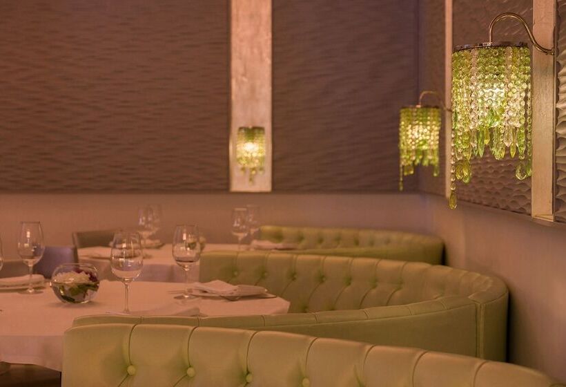 בית מלון כפרי Hôtel Spa La Romana, The Originals Relais